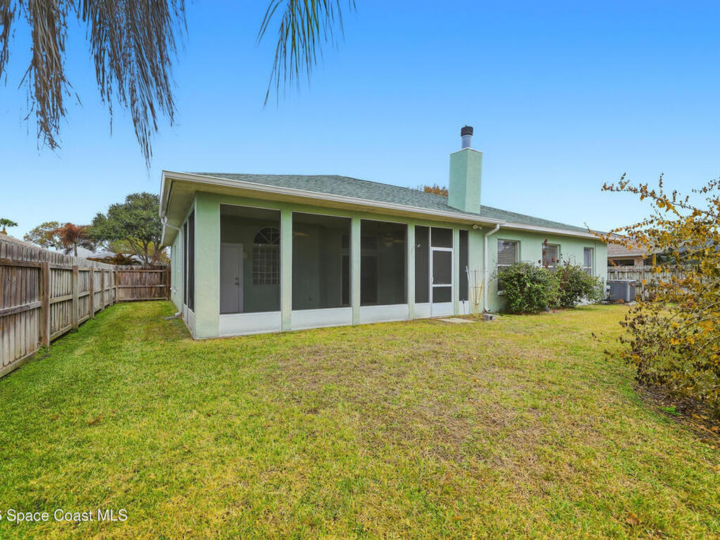 652 Sheridan Woods Drive, Melbourne, FL 32904