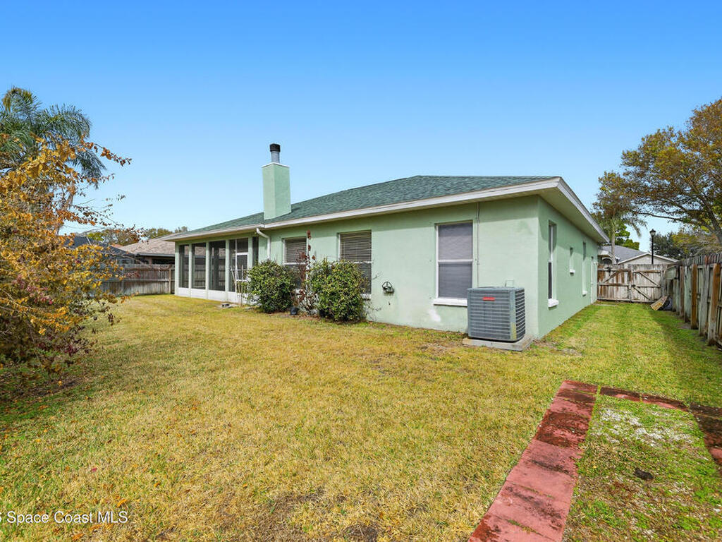 652 Sheridan Woods Drive, Melbourne, FL 32904