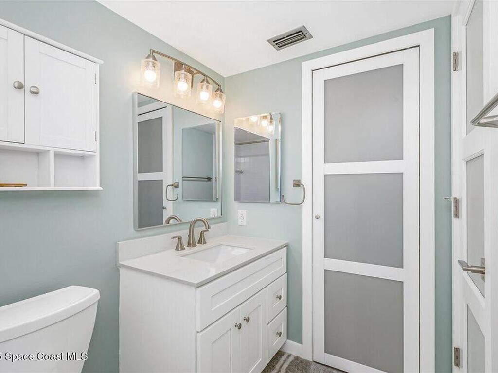 586 N Wickham Road, Melbourne, FL 32935