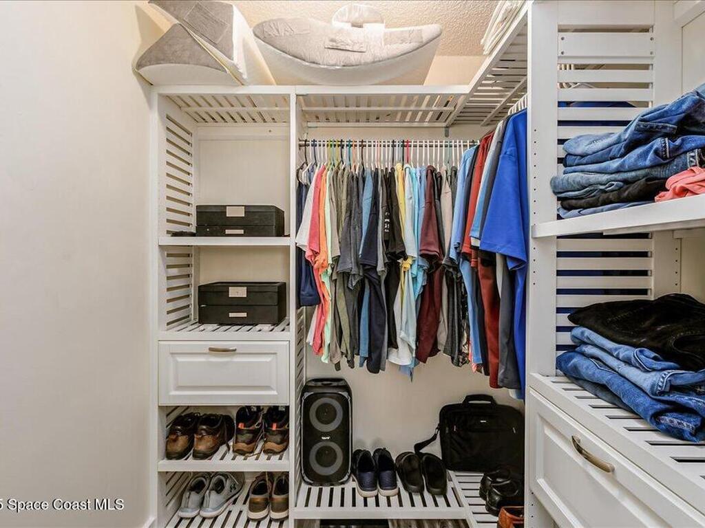 586 N Wickham Road, Melbourne, FL 32935