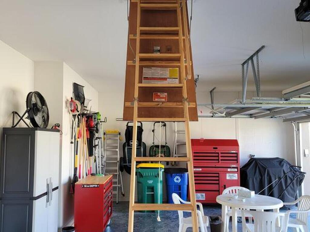 8481 Laguna Circle, Micco, FL 32976