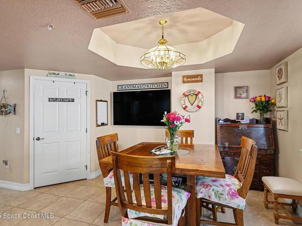 5 Indian River Avenue, Titusville, FL 32796