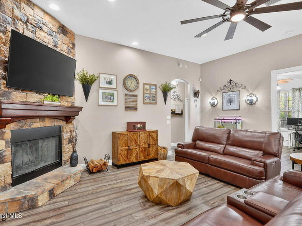 3219 Pheasant Trail, Mims, FL 32754