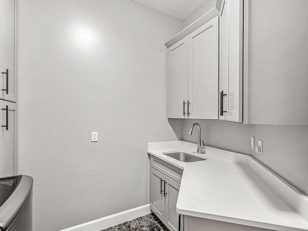 3920 Postridge Trail, Melbourne, FL 32934