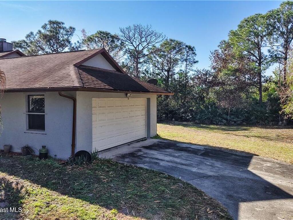 12385 79th Street, Fellsmere, FL 32948