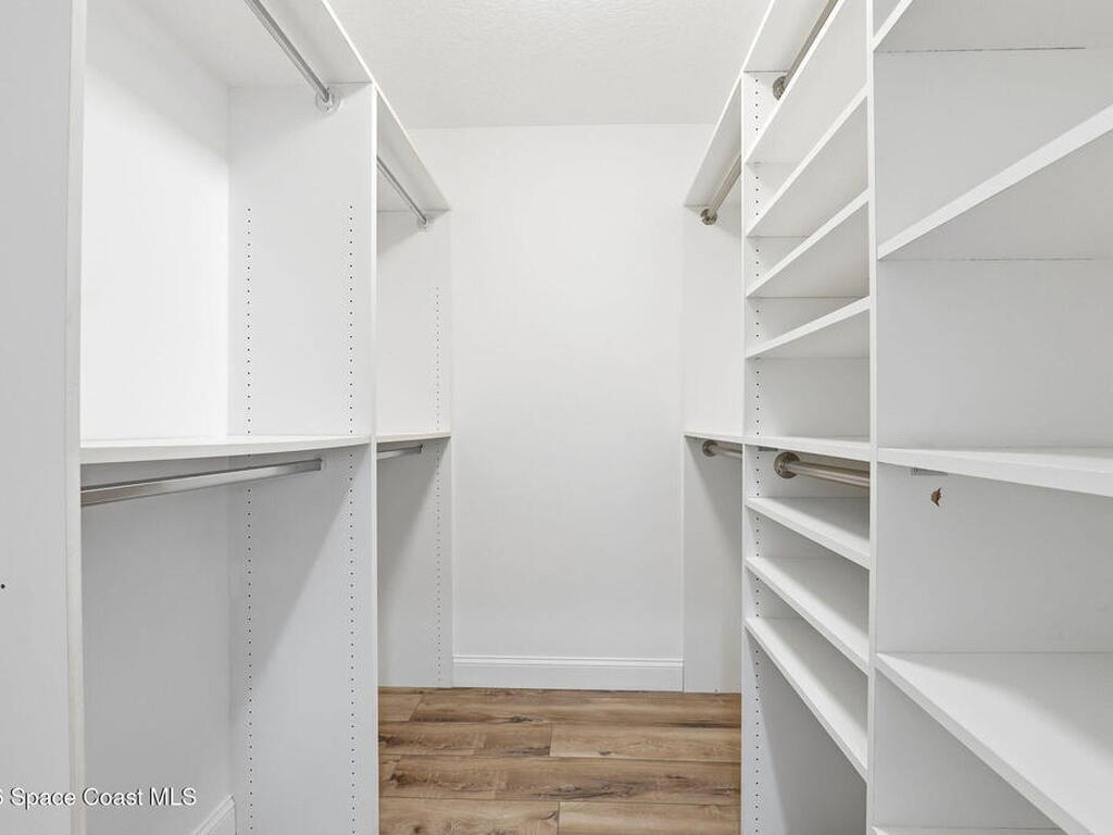 1895 17th Avenue, Vero Beach, FL 32962