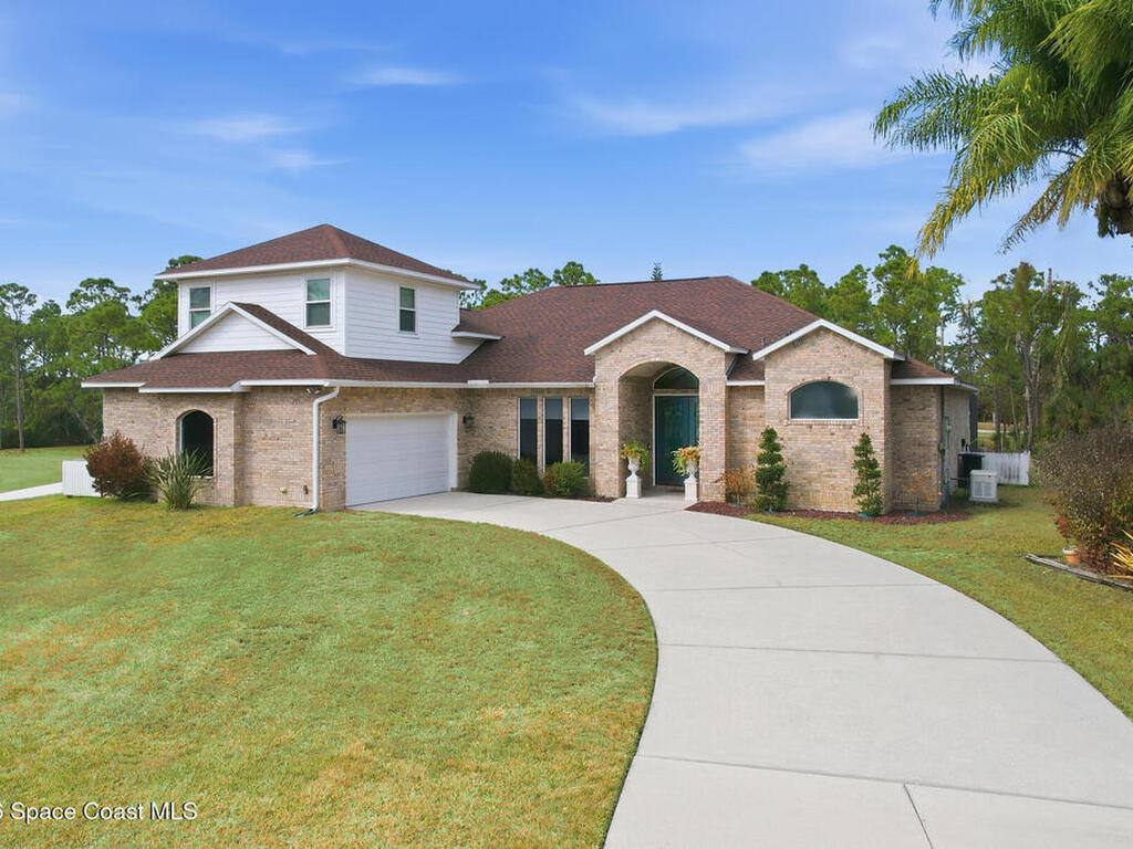 1870 Cypress Lake Drive, Grant-Valkaria, FL 32949