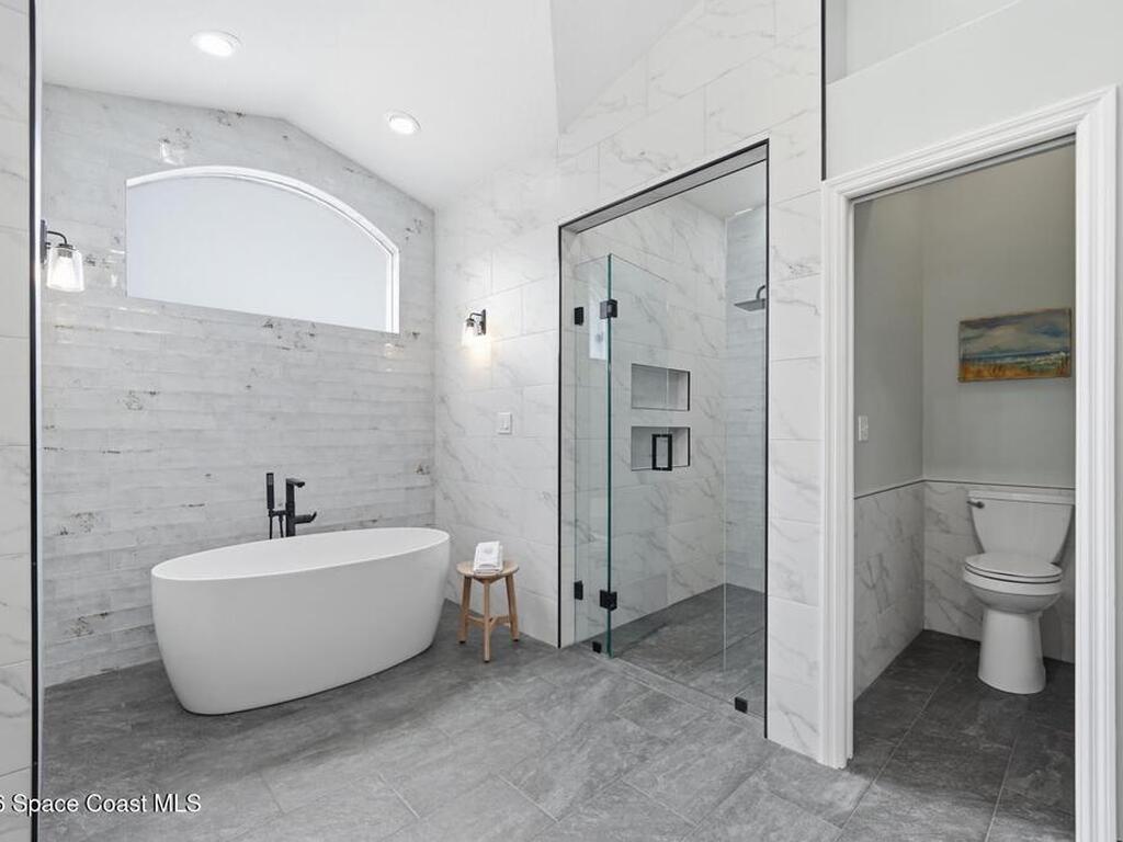 1870 Cypress Lake Drive, Grant-Valkaria, FL 32949