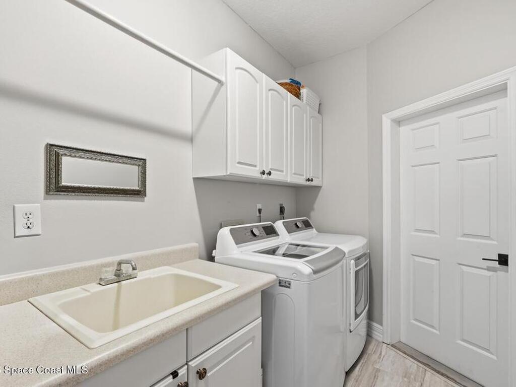 1870 Cypress Lake Drive, Grant-Valkaria, FL 32949