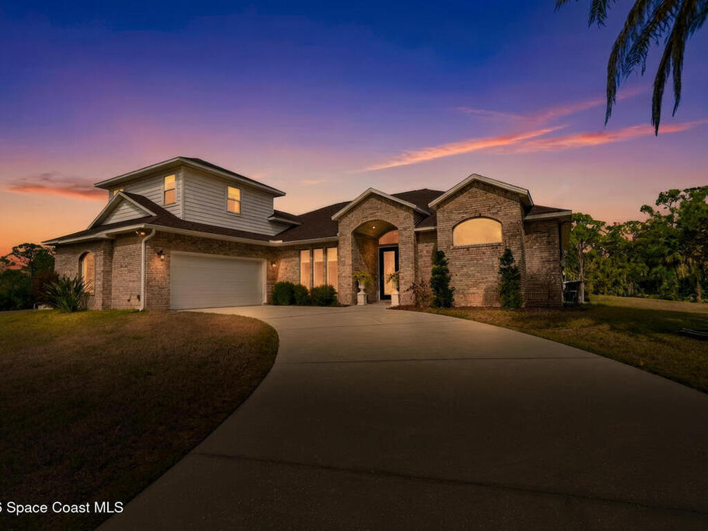 1870 Cypress Lake Drive, Grant-Valkaria, FL 32949