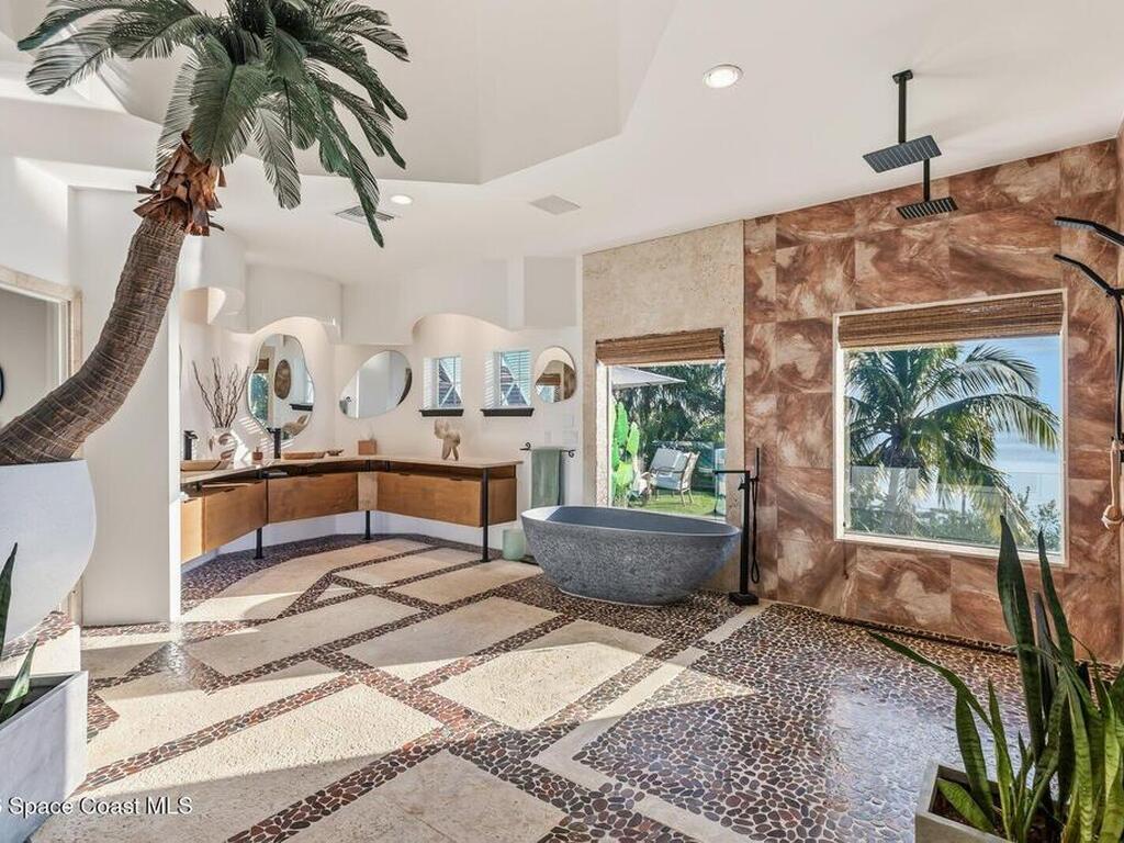 2 River Falls Drive, Cocoa Beach, FL 32931