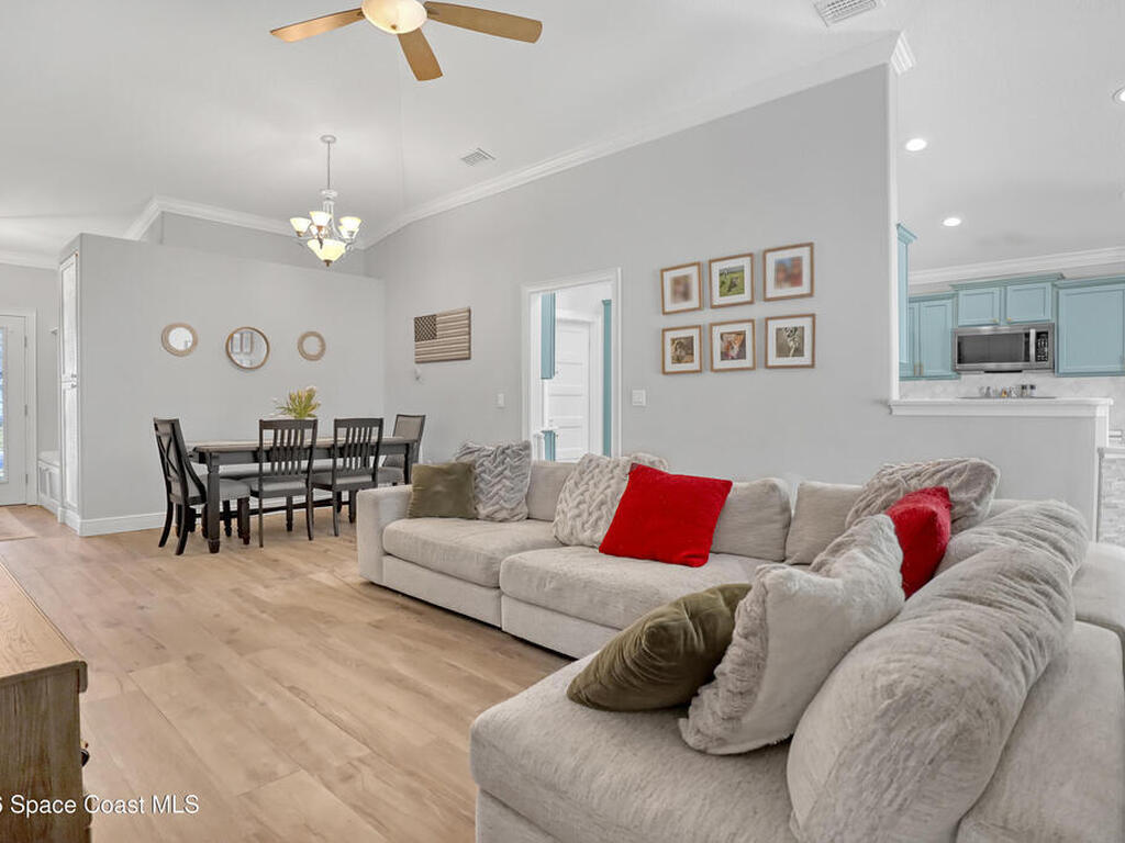 3967 Four Lakes Drive, Melbourne, FL 32940