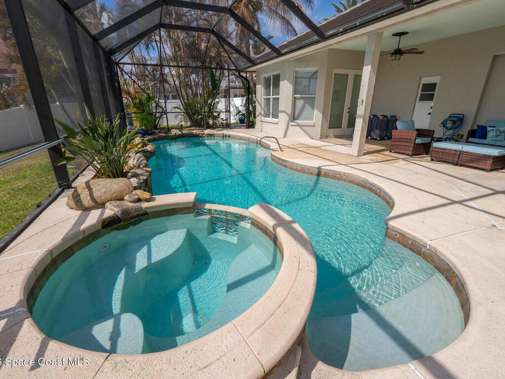 165 Island View Drive, Indian Harbour Beach, FL 32937