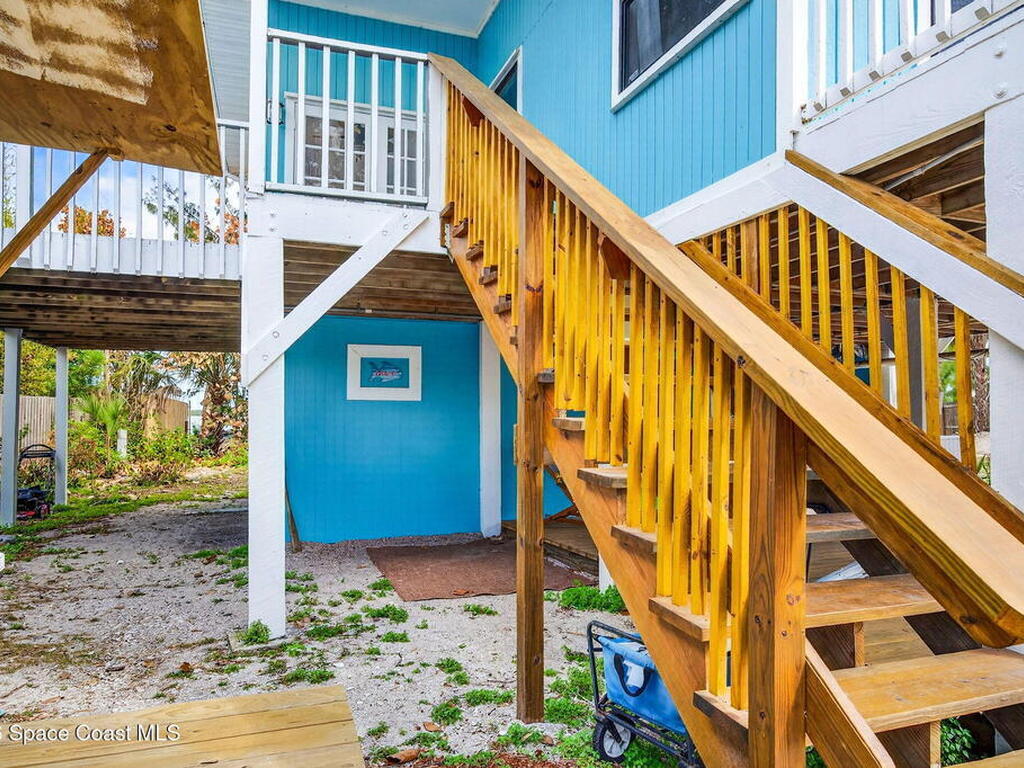 51 Vip Island, Grant, FL 32949