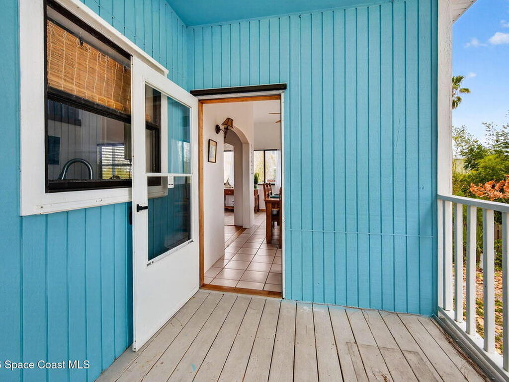 51 Vip Island, Grant, FL 32949