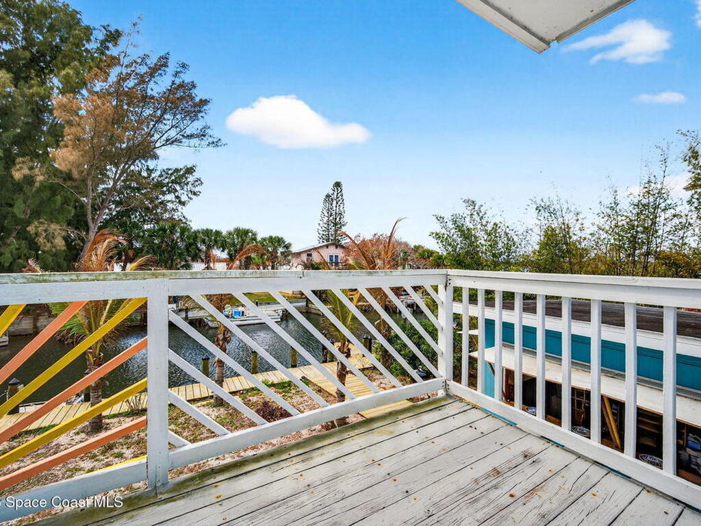 51 Vip Island, Grant, FL 32949