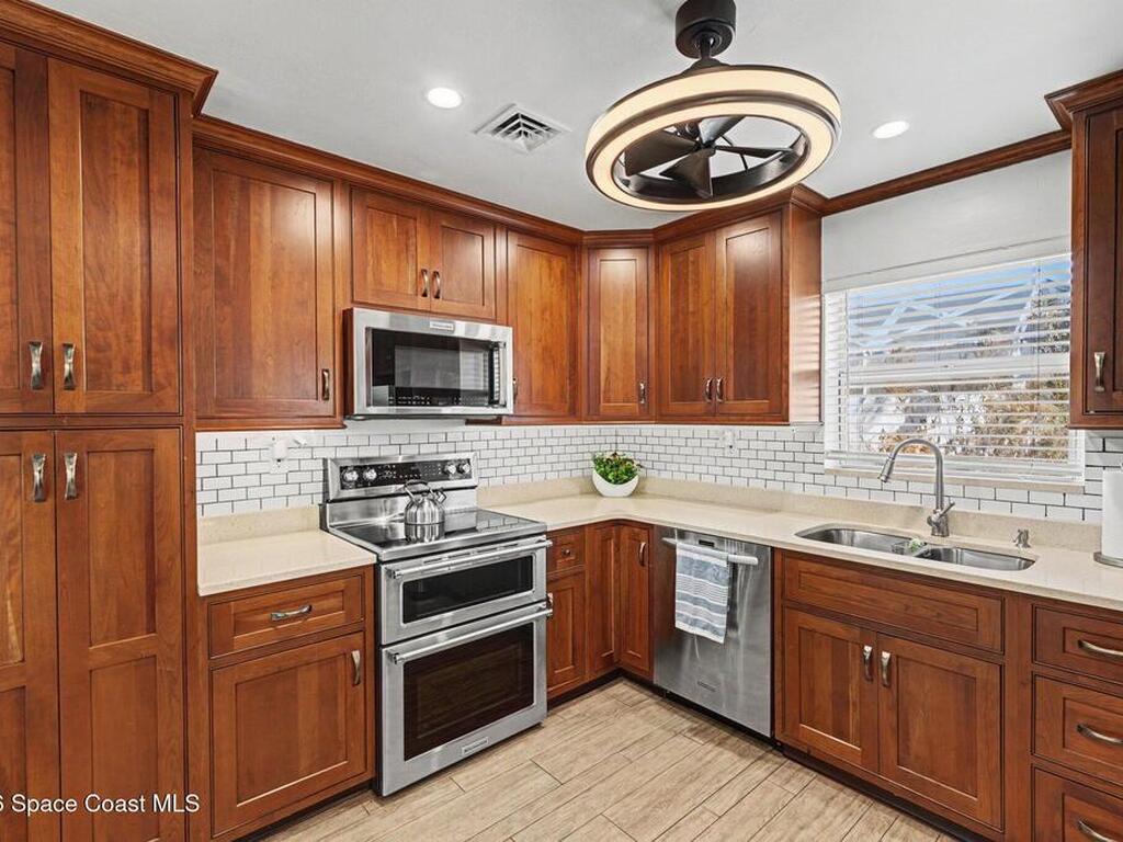 925 Samar Road, Cocoa Beach, FL 32931