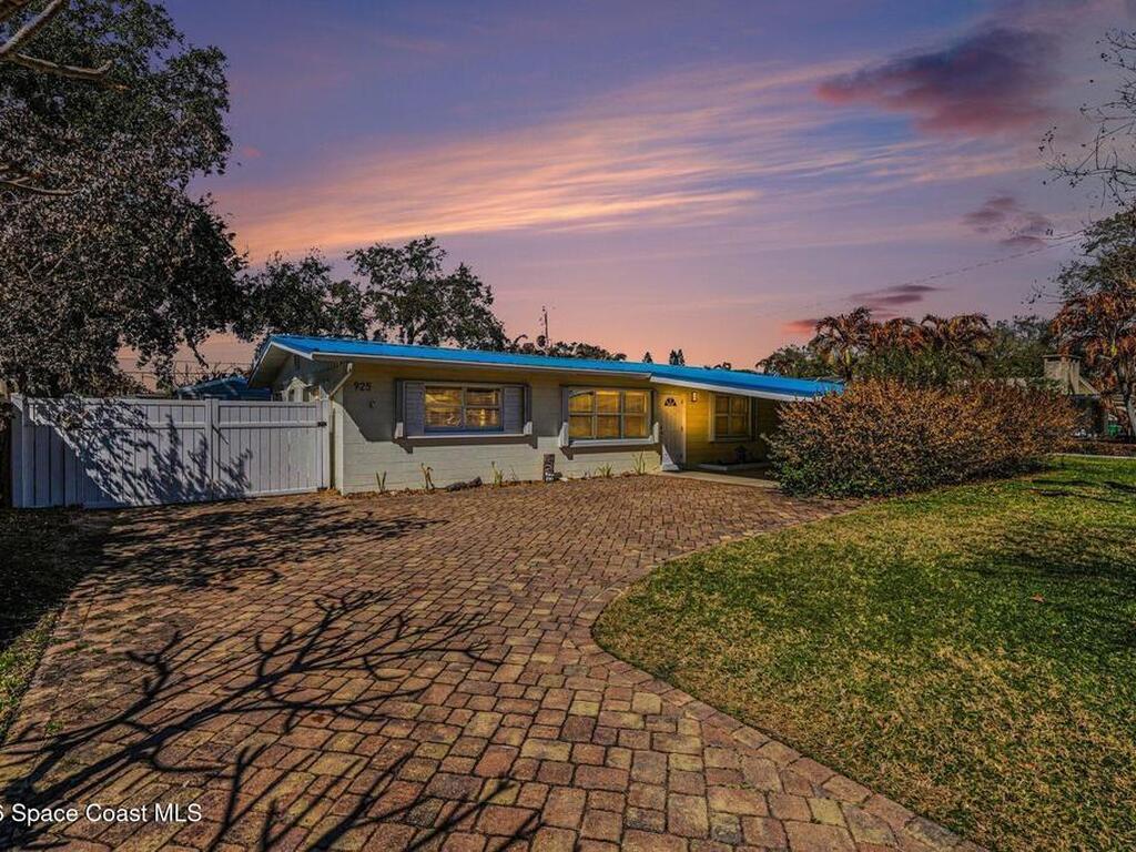 925 Samar Road, Cocoa Beach, FL 32931