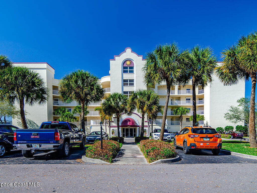 8871 Lake Drive, Cape Canaveral, FL 32920