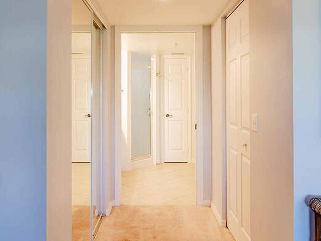 8871 Lake Drive, Cape Canaveral, FL 32920