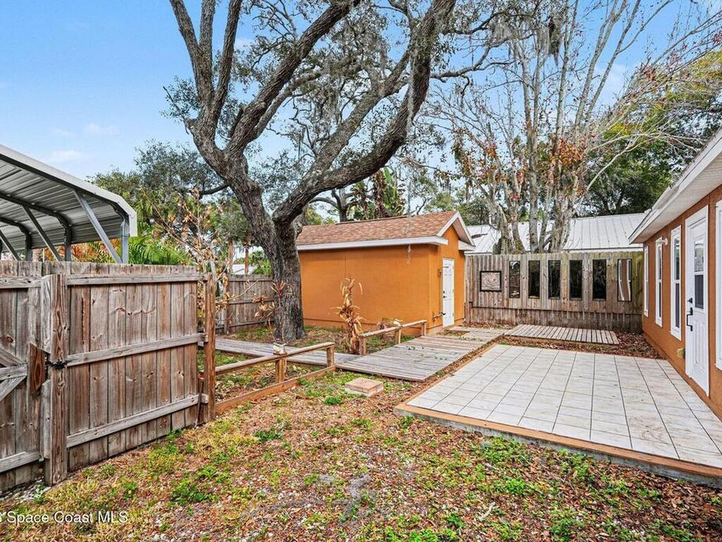 683 Old Oak Street, Melbourne, FL 32935