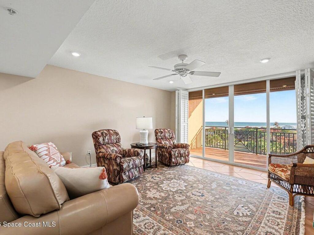 8470 Ridgewood Avenue, Cape Canaveral, FL 32920