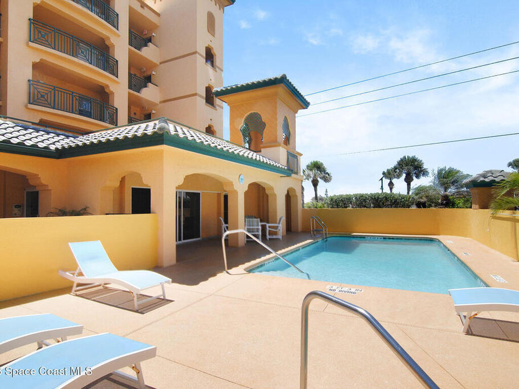 8470 Ridgewood Avenue, Cape Canaveral, FL 32920