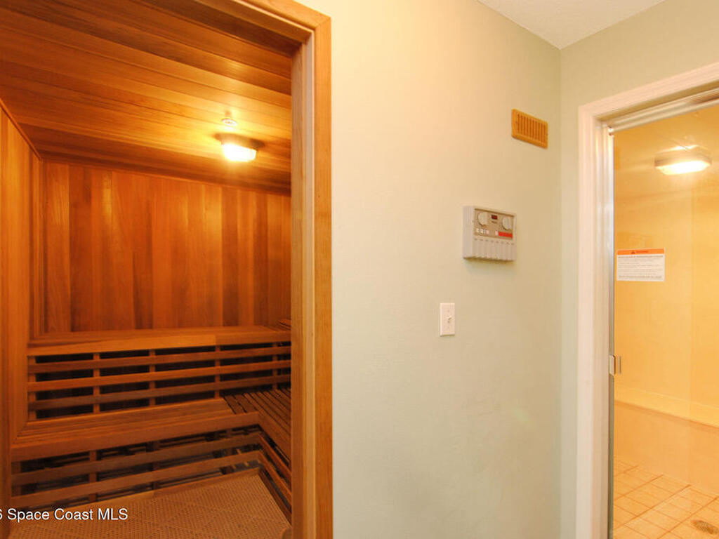 8470 Ridgewood Avenue, Cape Canaveral, FL 32920