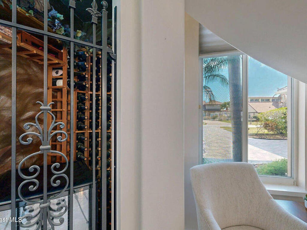 650 Loggerhead Island Drive, Satellite Beach, FL 32937