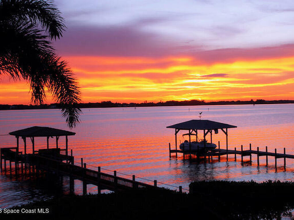 650 Loggerhead Island Drive, Satellite Beach, FL 32937