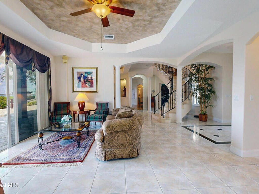 650 Loggerhead Island Drive, Satellite Beach, FL 32937