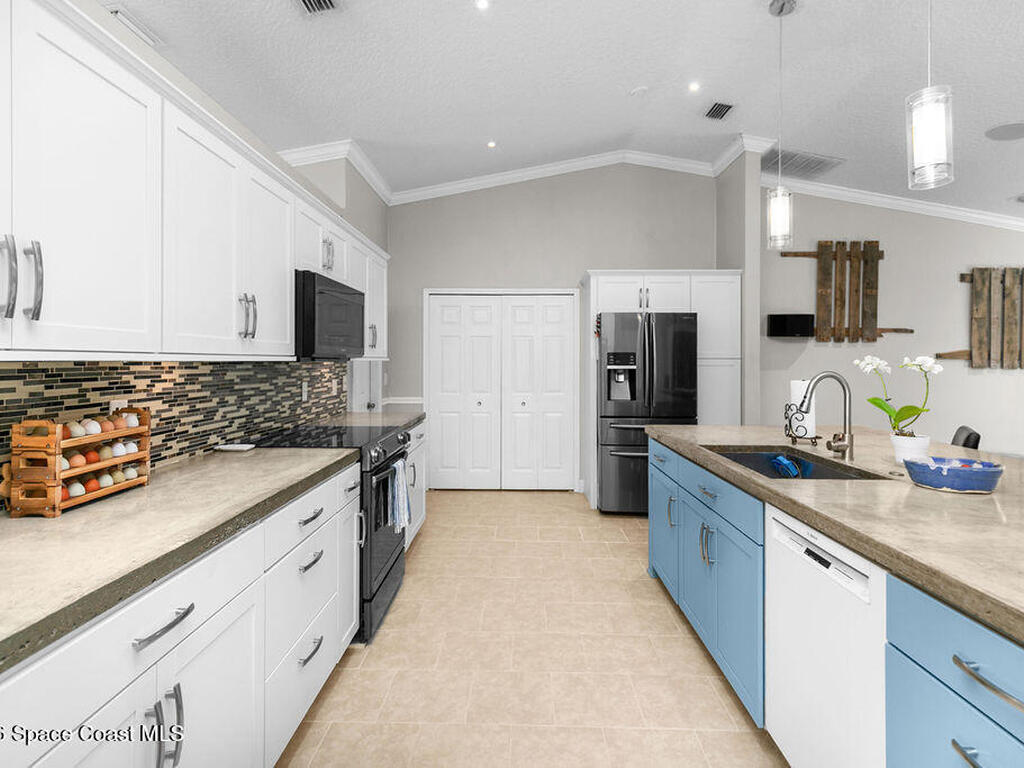 6135 Allmont Street, Cocoa, FL 32927