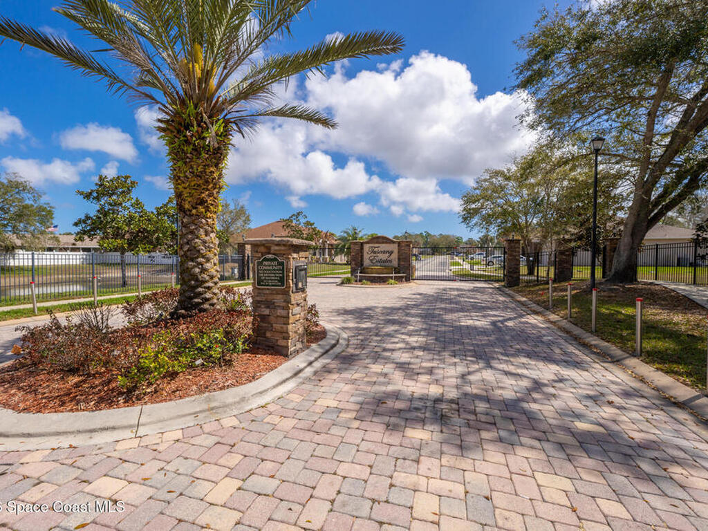111 Via Catalano Court, Palm Bay, FL 32907