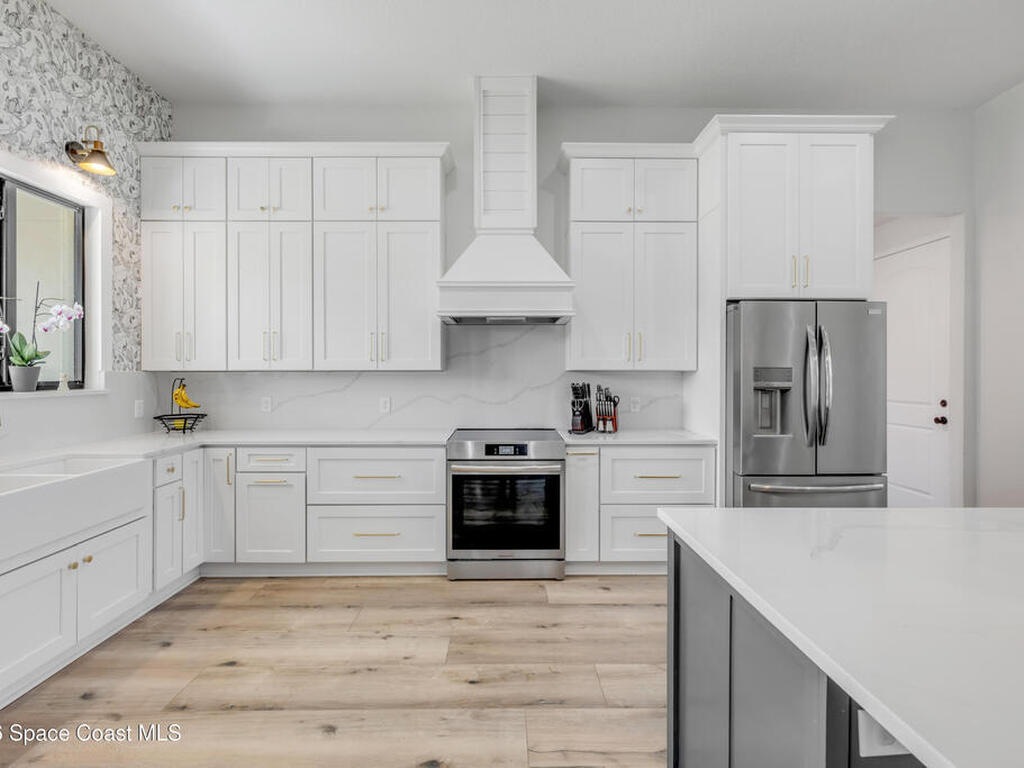 3395 Dunn Road, Mims, FL 32754