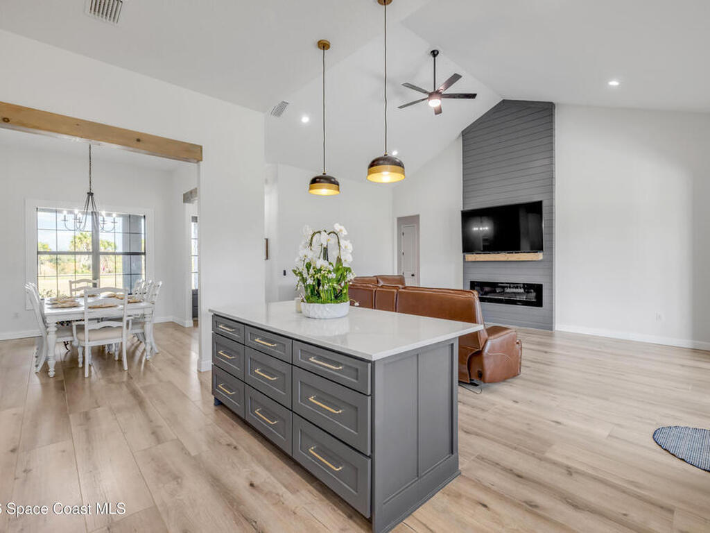 3395 Dunn Road, Mims, FL 32754