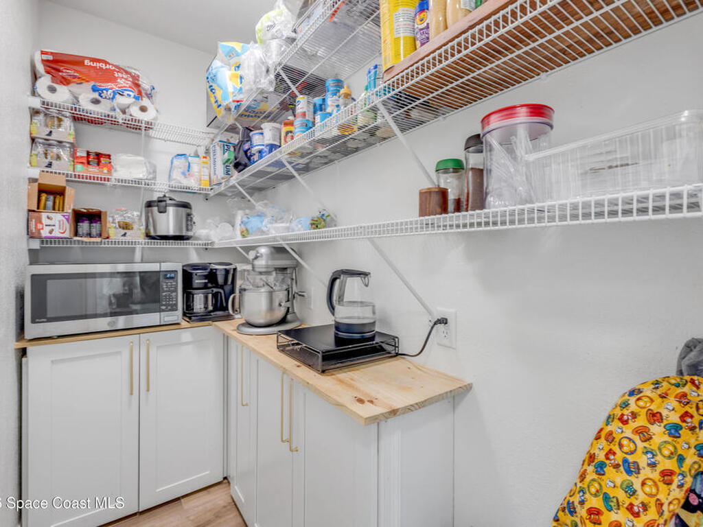 3395 Dunn Road, Mims, FL 32754