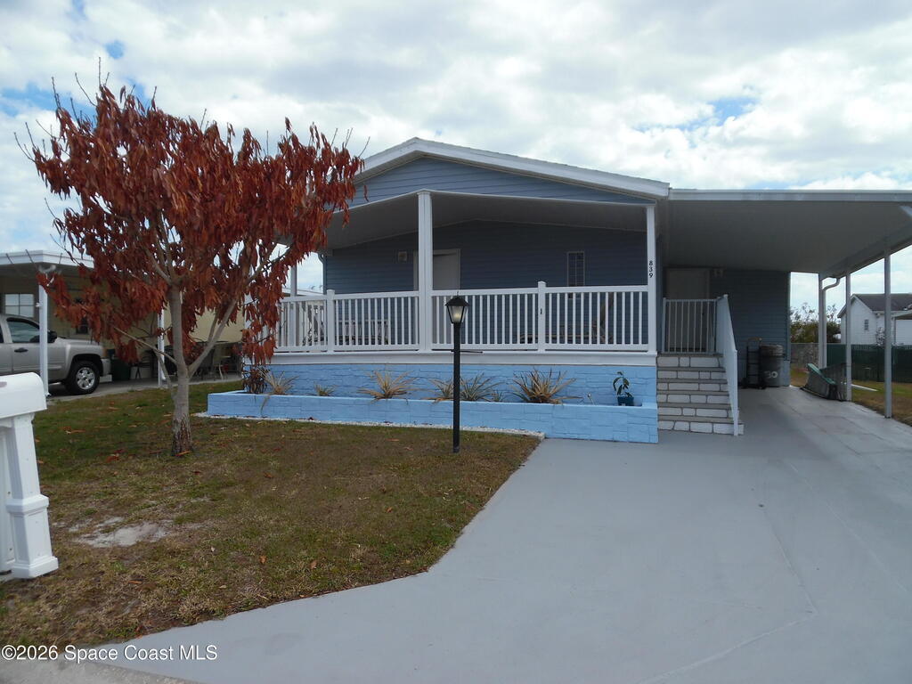 839 Wren Circle, Barefoot Bay, FL 32976