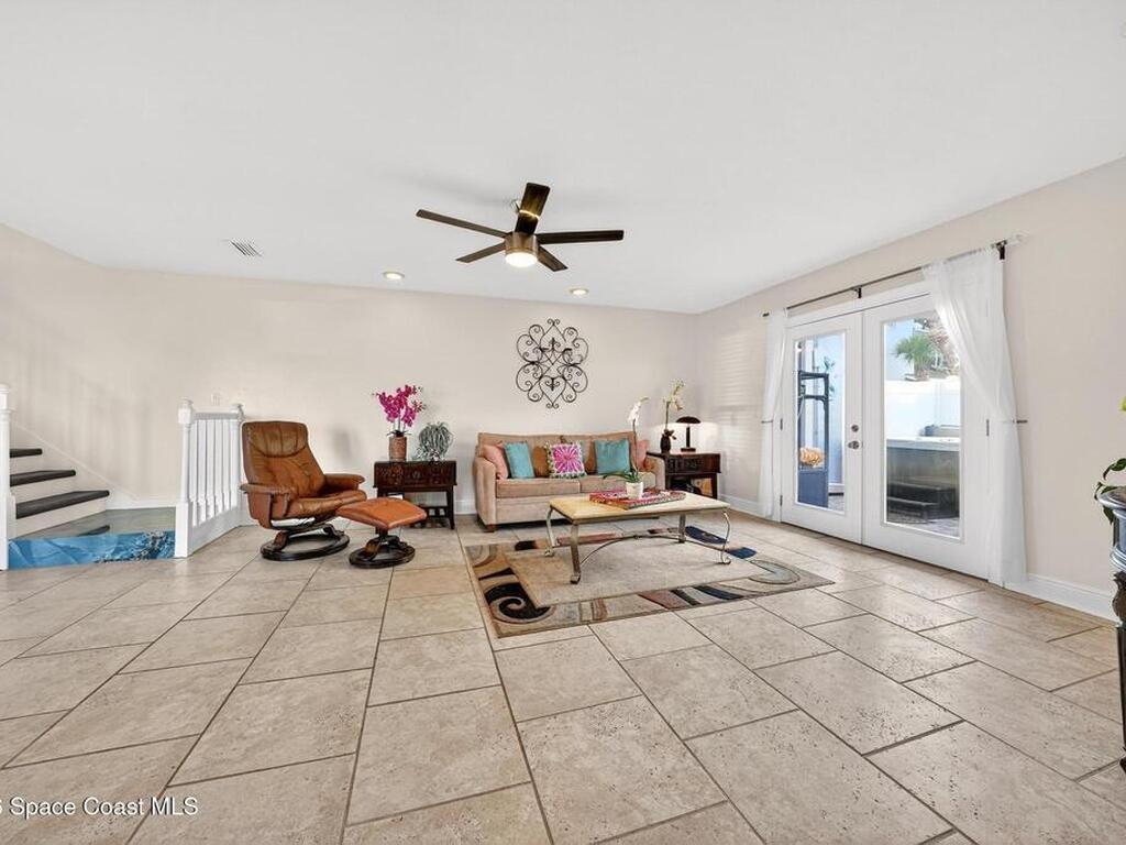 526 Jefferson Avenue, Cape Canaveral, FL 32920