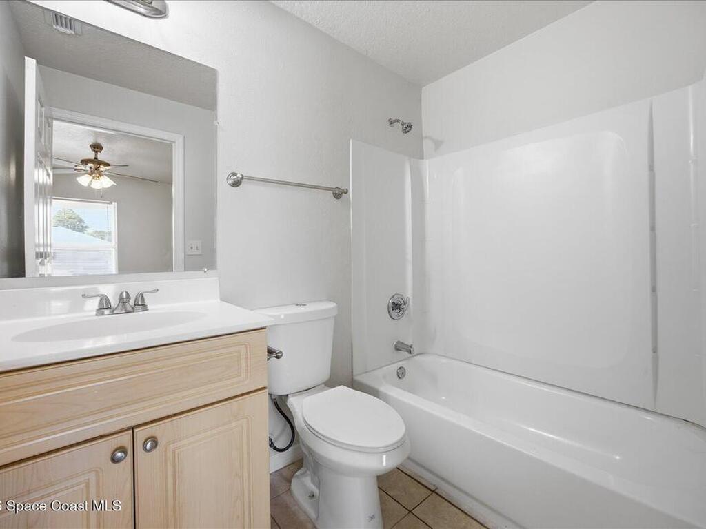 1145 11th Court, Vero Beach, FL 32962