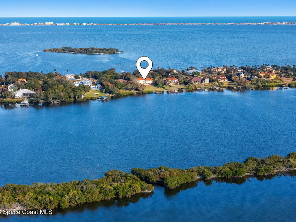 4760 Honeyridge Lane, Merritt Island, FL 32952