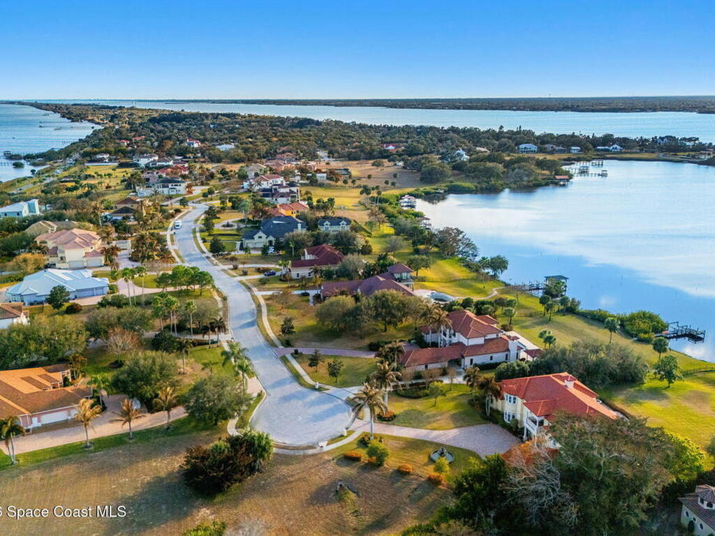 4760 Honeyridge Lane, Merritt Island, FL 32952