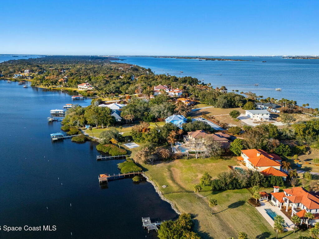 4760 Honeyridge Lane, Merritt Island, FL 32952