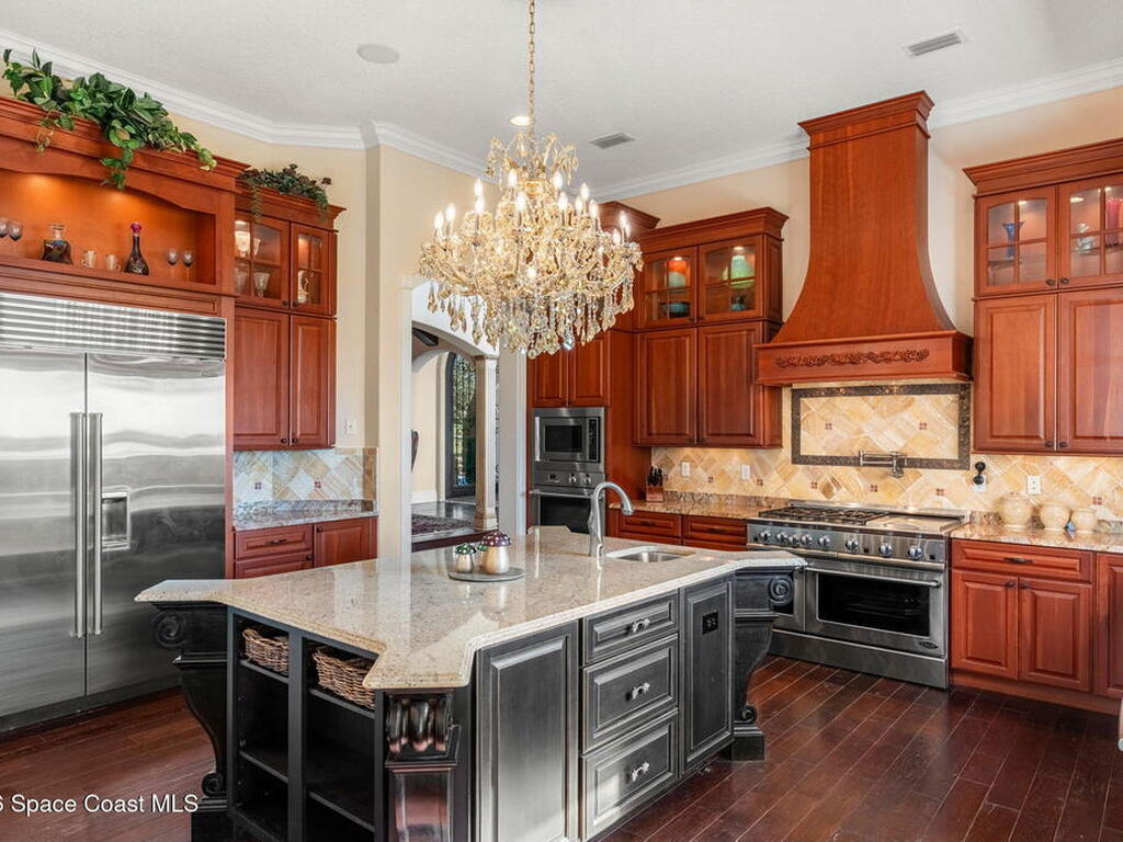 4760 Honeyridge Lane, Merritt Island, FL 32952