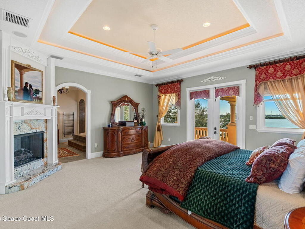 4760 Honeyridge Lane, Merritt Island, FL 32952