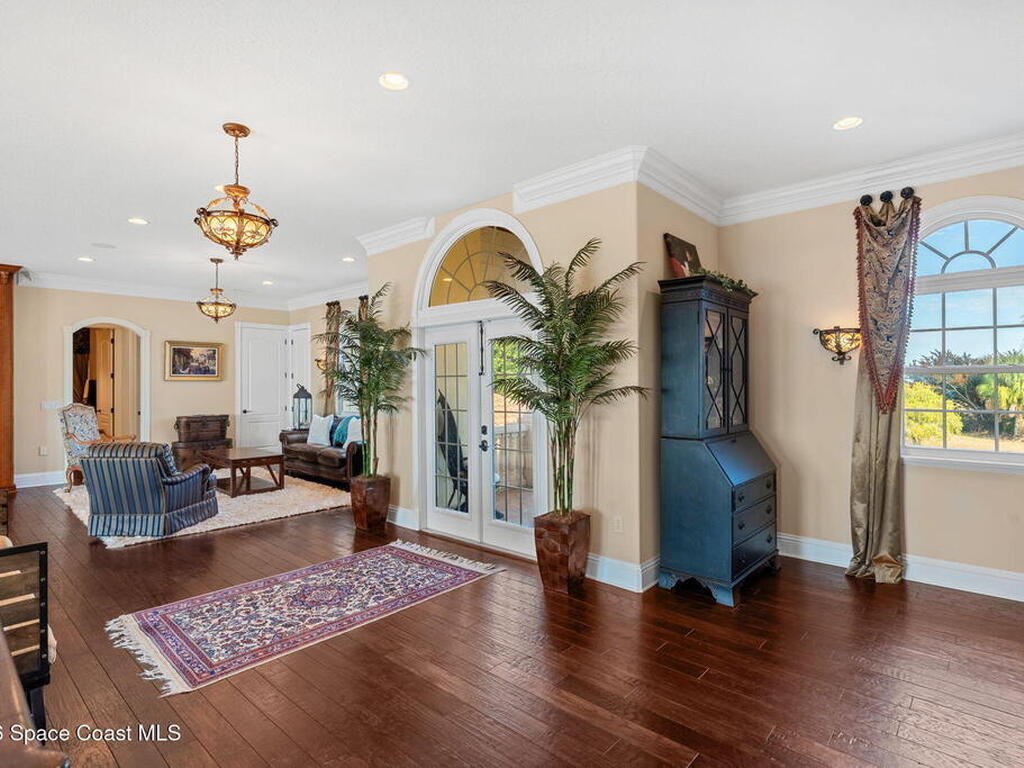 4760 Honeyridge Lane, Merritt Island, FL 32952