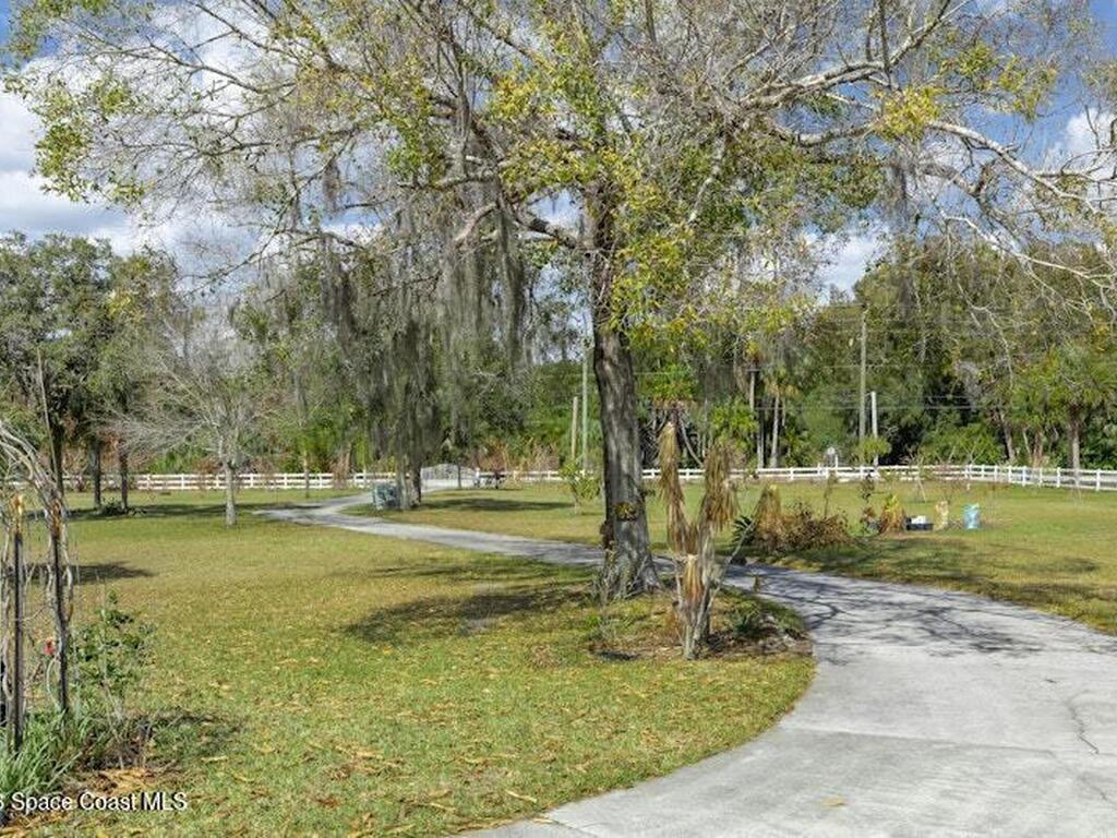 3375 Hield Road, Melbourne, FL 32904