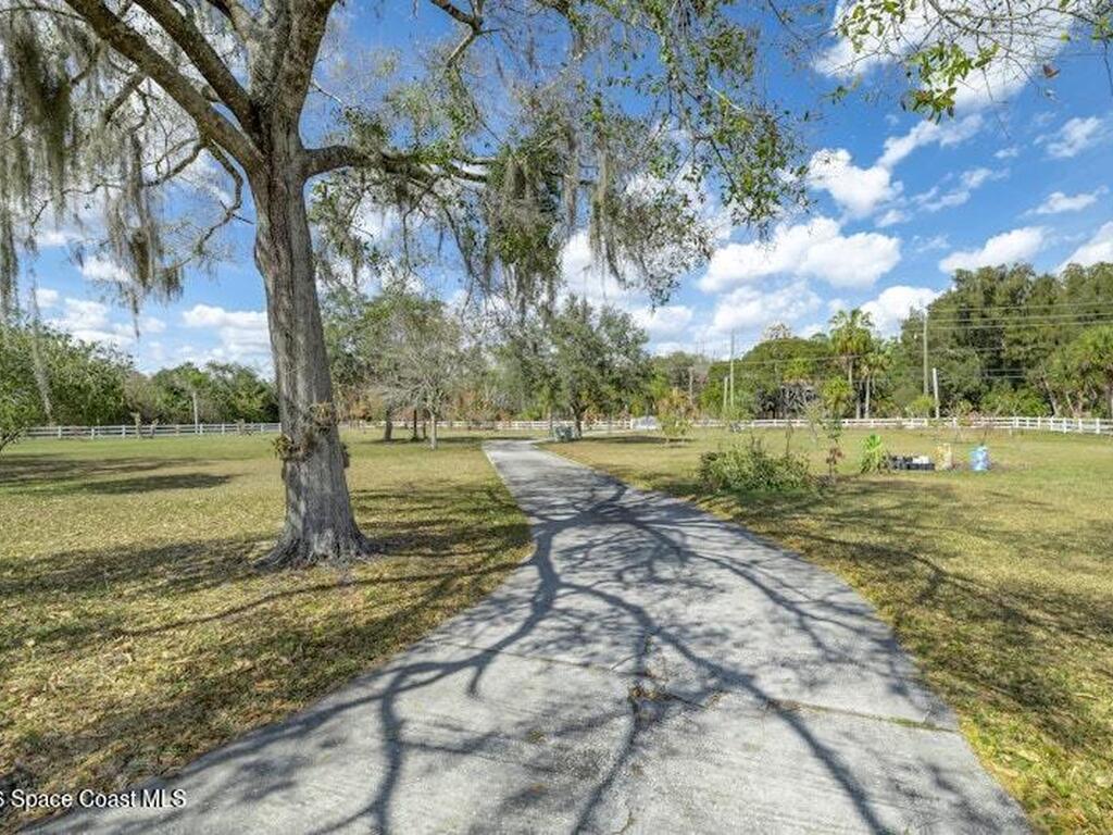 3375 Hield Road, Melbourne, FL 32904