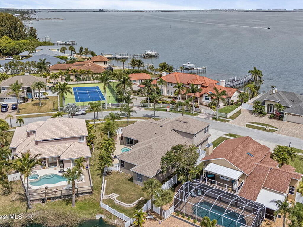 1835 Harbor Point Drive, Merritt Island, FL 32952