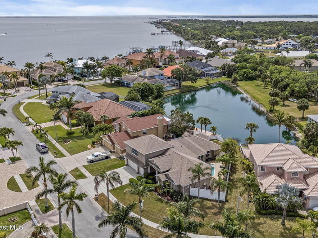 1835 Harbor Point Drive, Merritt Island, FL 32952