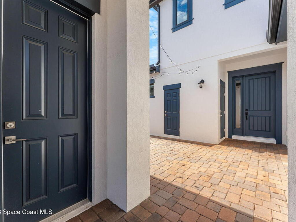 8206 Lyside Drive, Melbourne, FL 32940